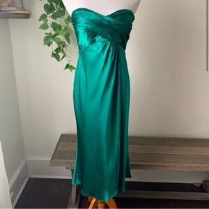 Kelly green strapless cocktail evening dress